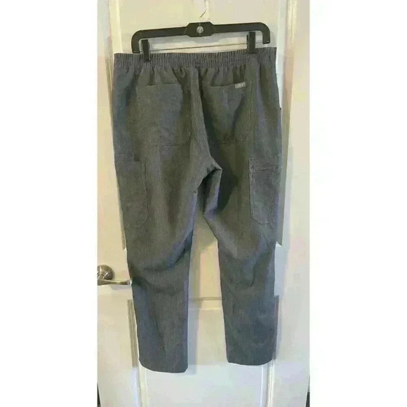 FIGS Technical collection cargo Scrub Pants Graphite Gray Size Medium teal tie - Picture 4 of 7